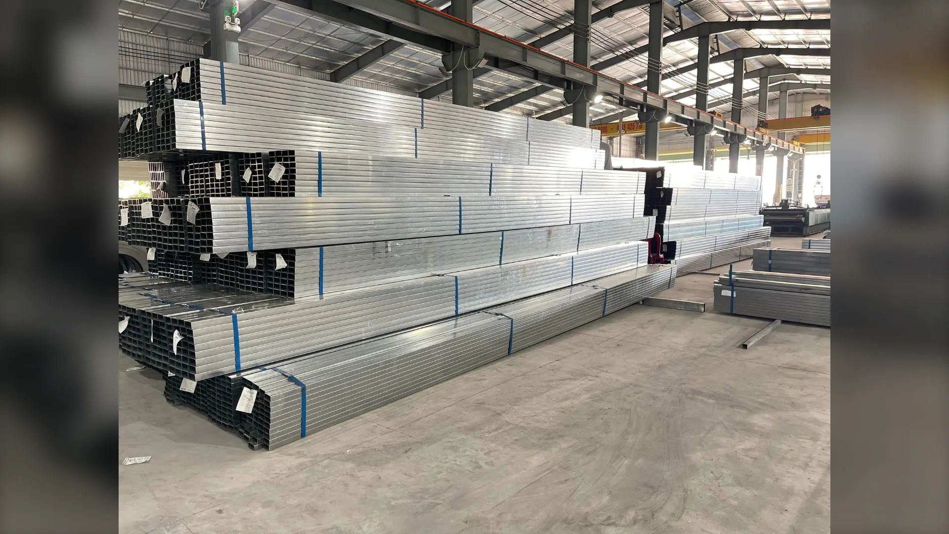 Vật Liệu Xây Dựng Tại Huế – Tôn, Thép, Panel