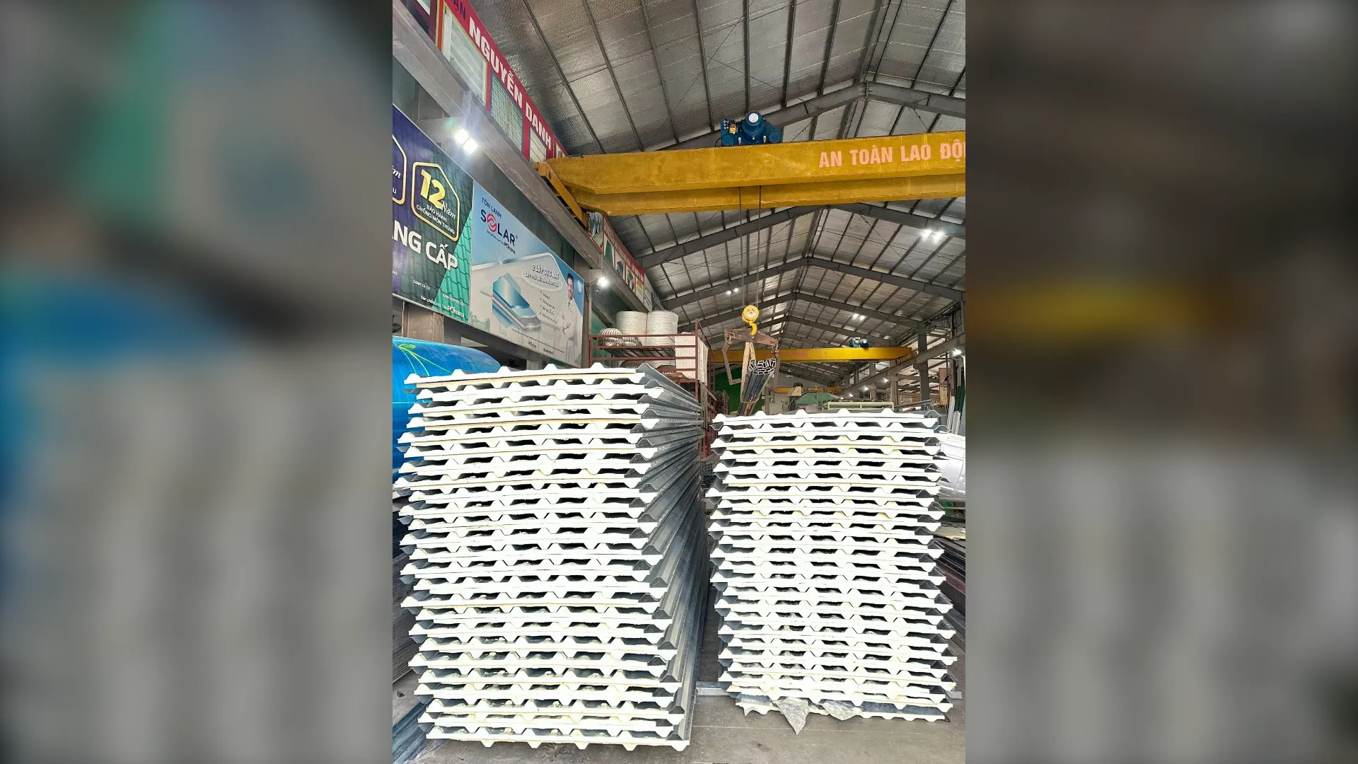 Vật Liệu Xây Dựng Tại Huế – Tôn, Thép, Panel