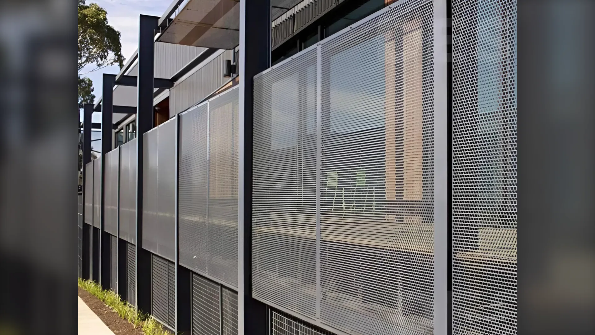 Vật Liệu Xây Dựng Tại Huế – Tôn, Thép, Panel