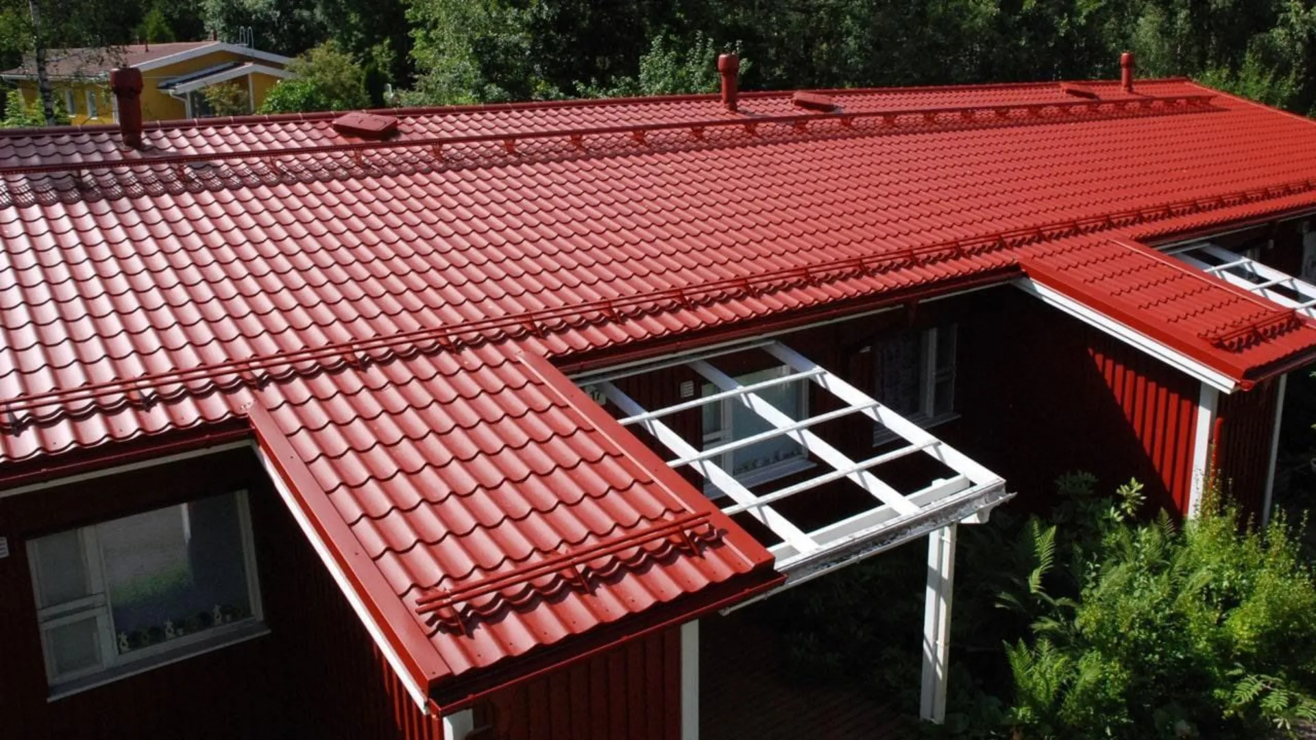 Vật Liệu Xây Dựng Tại Huế – Tôn, Thép, Panel