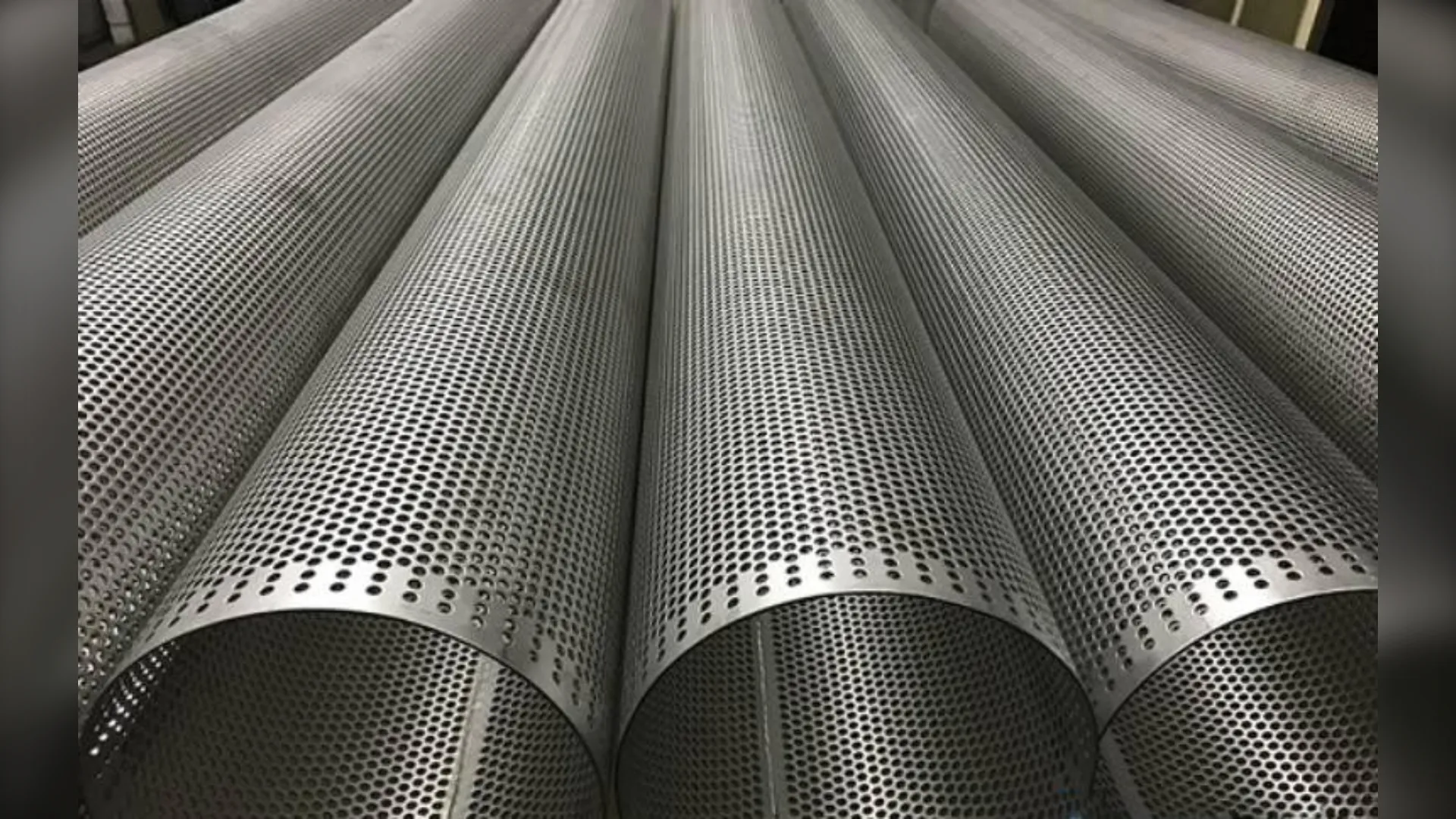 Vật Liệu Xây Dựng Tại Huế – Tôn, Thép, Panel